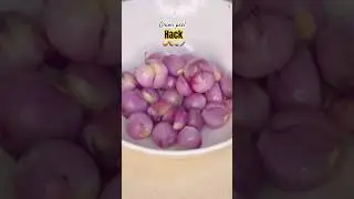 Best & Easiest way to peel onion 🔪🧅 #shorts#shortsvideo #viral #viralshorts #kitchenhacks #hacks