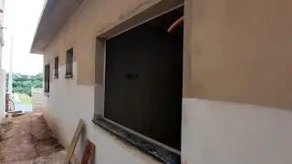 instalação de um contramarco grande