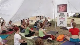 Пятый Международный день Йоги в России, трансляция от АПИК студии