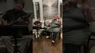 &ldquo;What&rsquo;s Up?&rdquo; #4NonBlondes Acoustic Cover - Katt Rose & Christopher Paul 