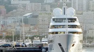 Onboard: Docking SuperYacht Royal Romance in Monaco!