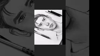 Realistic Portrait Drawing in 10 Seconds