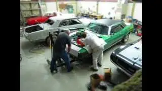 Guy's engine install (time lapse)