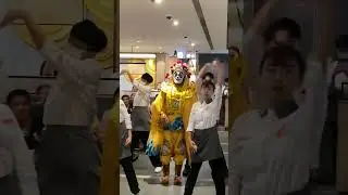 2023年8月22日 13:00 海底撈中友店川劇變臉