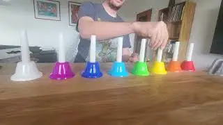 Colorful bells / Wyzkyz Handglocken f&uuml;r Kinder
