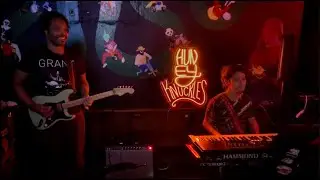 Another Brick In The Wall (live) feat. Howard Wiley