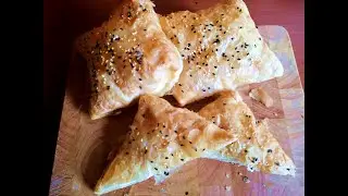 Merdenele fragede cu foietaj nedospit