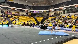 Floor Corinne Gruber @Towson 1/9/26