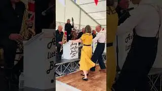 #youtubeshorts #shorts #bletchleypark #miltonkeynes #london #uk #dance #band