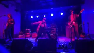J. Roddy - Don&rsquo;t Break the Needle