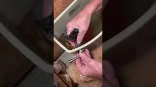 Как заменить ручку унитаза