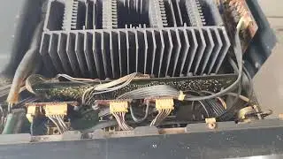 AMPLIFIER MONSTER Tehnics SU-V9  /850 WATT JAPAN tergolong ampli manula