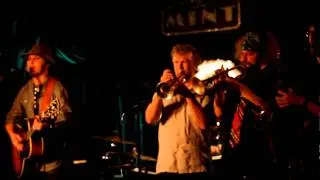 Eric Lilavois feat. The Ventriloquists and Conor Logan - Up For Air Soon