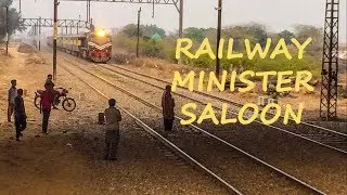 Two Trains Under Kahna Flyover in Lahore | Minister Saloon With Sheikh Rasheed | Pakistan Railways