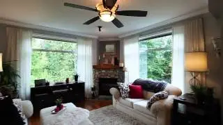 #301-3625 Windcrest Drive, North Vancouver