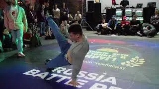 breakdance отбор про - bboy DC Flamingo vs Rage - ВДВ круг | Russia Battle Pro 2018