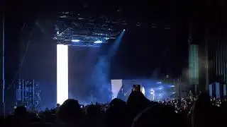 Tate McRae - you broke me first (Live @ London)