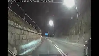 車CAM直擊 - 淺水灣道盲灣殺出一個逆線女司機 😰 小心駕駛