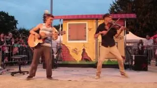 Les Colporteurs de Rêves - A la ville comme à la scène