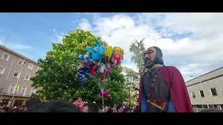 Kalejira. Gigantes de la Txantrea. Pasacalles. Txantreako jaiak.
