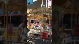 3500$ used 12 seats carousel horse rides for sale