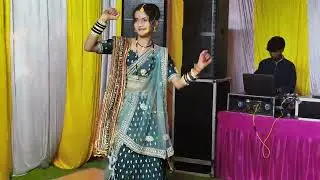 Beautiful bhabhi ji 🥰 ka beautiful ❤️ dance #kumaoni #weddingdance #vidoeshort 