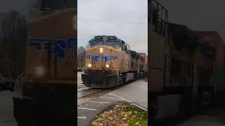 Union Pacific Intermodal Rumbling Through West Chicago
