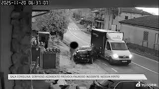Sala Consilina, sorpasso azzardato provoca pauroso incidente: 3 auto distrutte