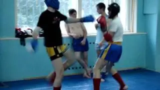 2009.08.05 Хабибулин Дмитрий на тренировке по тайскому боксу Лотос