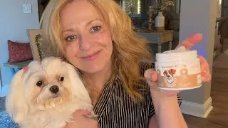 Pawhuggy Tear Stain Remover Review for Dogs & Cats #ad