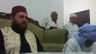 المنشد منصور زعيتر في زيارة الشيخ حسن الأنصاري الجزائري