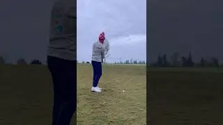 How to chip from bad lies #golf #golfskill #shortgame #chippingtips #golftips