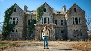 Everyone Mocked Single Mom for Buying Abandoned Reynolds&rsquo; Old Mansion&mdash;Until She Found a $390M Vault
