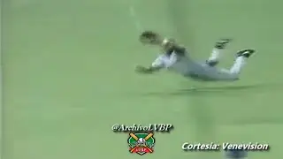Jugada Espectacular de MELVIN MORA - LVBP 1998-1999 Leones del Caracas vs Navegantes del Magallanes