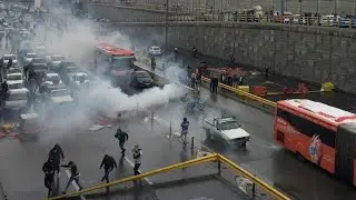 Death toll in Iran crackdown exceeds 300, Amnesty says