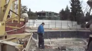 2 290311 ВНУТРИ НЕОПОЗНАННОГО СТРОИТЕЛЬНОГО ОБЪЕКТА ПАРКА РИВЬЕРА