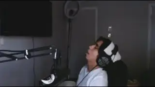 larrycroft falls asleep on Last to Leave VC for $10k ft. IsaacWhy, Softwilly, jubby, Grunk, Big T