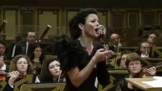 Roxana Constantinescu sings W. A. Mozart - 