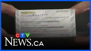 Pharmacies can't get enough COVID-19 vaccines for Albertans
