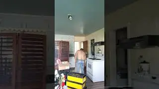Ataque con l&aacute;ser, reflejado en  la estufa