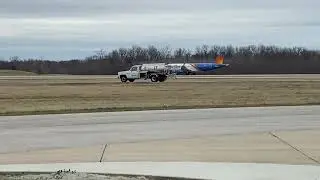 KBLV Allegiant Departing