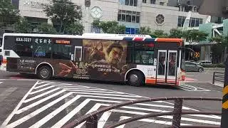 臺北客運8 4 8往監理所 K K A - 3 2 2 7 進入板橋公車站第四月臺