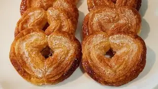 Palmeritas de hojaldre con mantequilla