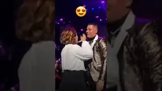 Edwin caz  cant&aacute;ndole a su esposa ..😍🥰              ( SUSCRIBETE...👇