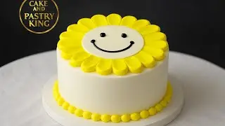  😍 Cute Sunflower Cake | ইউটিউবে ঝড় তোলা কেক ডিজাইন / Viral Smiley Cake Design 2025