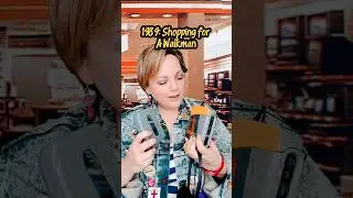 1989: Наличие Walkman было обязательным! #walkman #винтаж80-х #ретроистории #эстетика80-х