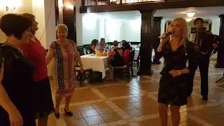 Adriana Curtu Voaidoș  și Doru Taranu 0751798785