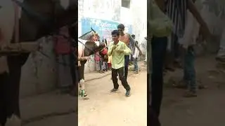 barati vs horse funny video 😂🤣🤣 #funny #baraatdance #baraat #viral #baraati #explore #comedy #dance