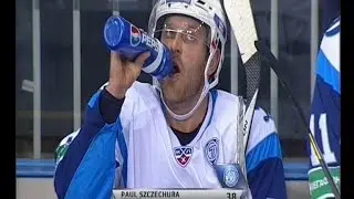 Минск забивает в ситуации 6 на 3 / Szczechura's 6 on 3 powerplay goal
