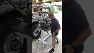 #SHORTS - Offroad Designs Magnum NP205 Loading into Crossmember